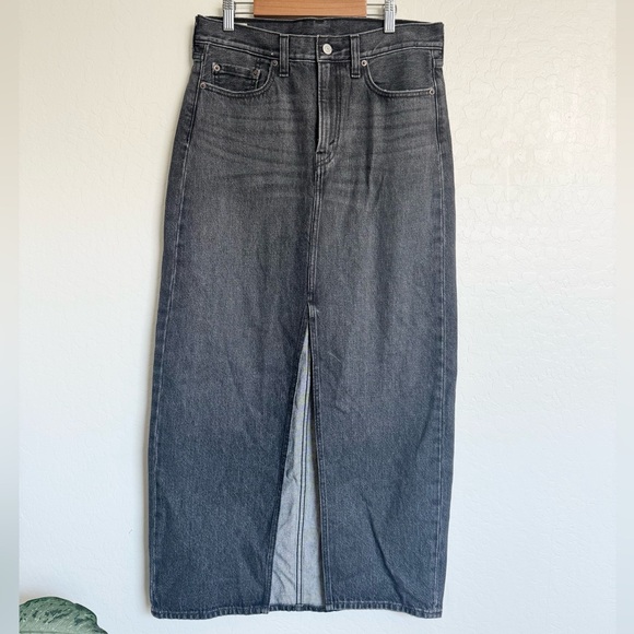 Levi’s Premium Denim ANKLE COLUMN SKIRT Maxi Jean Skirt, size 27 Black - Picture 2 of 7